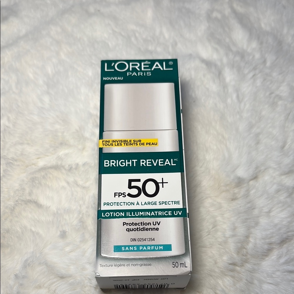 L'Oreal Bright Reveal SPF 50+ UV Lotion - White